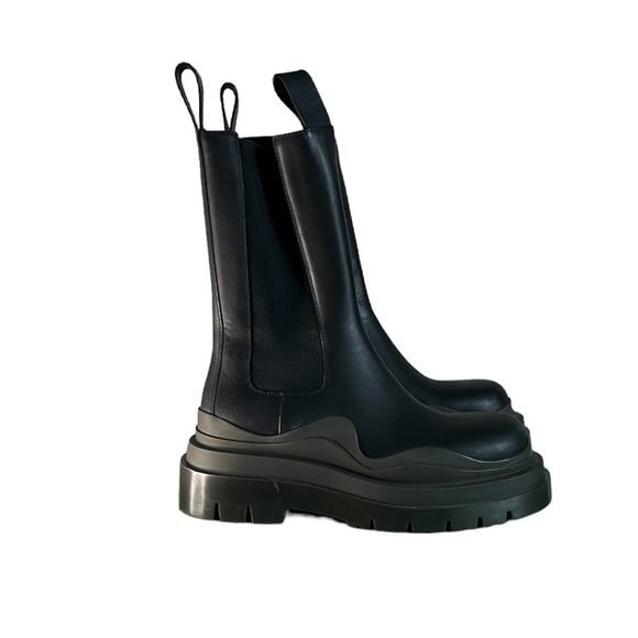 AUTHENTIC Bottega Veneta Tire Chelsea Boot NWT Women’s Size 5.5 - Picture 6 of 6